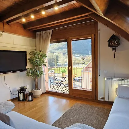 Cambra Apartament, Duplex Acogedor En El Coraon De El Pont de Suert