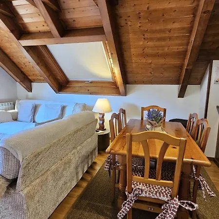 Appartement Cambra Apartament, Duplex Acogedor En El Coraon De